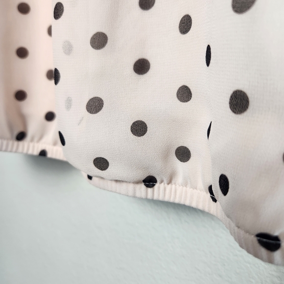 Express Pink Polka Dots Blouse - Picture 4 of 5